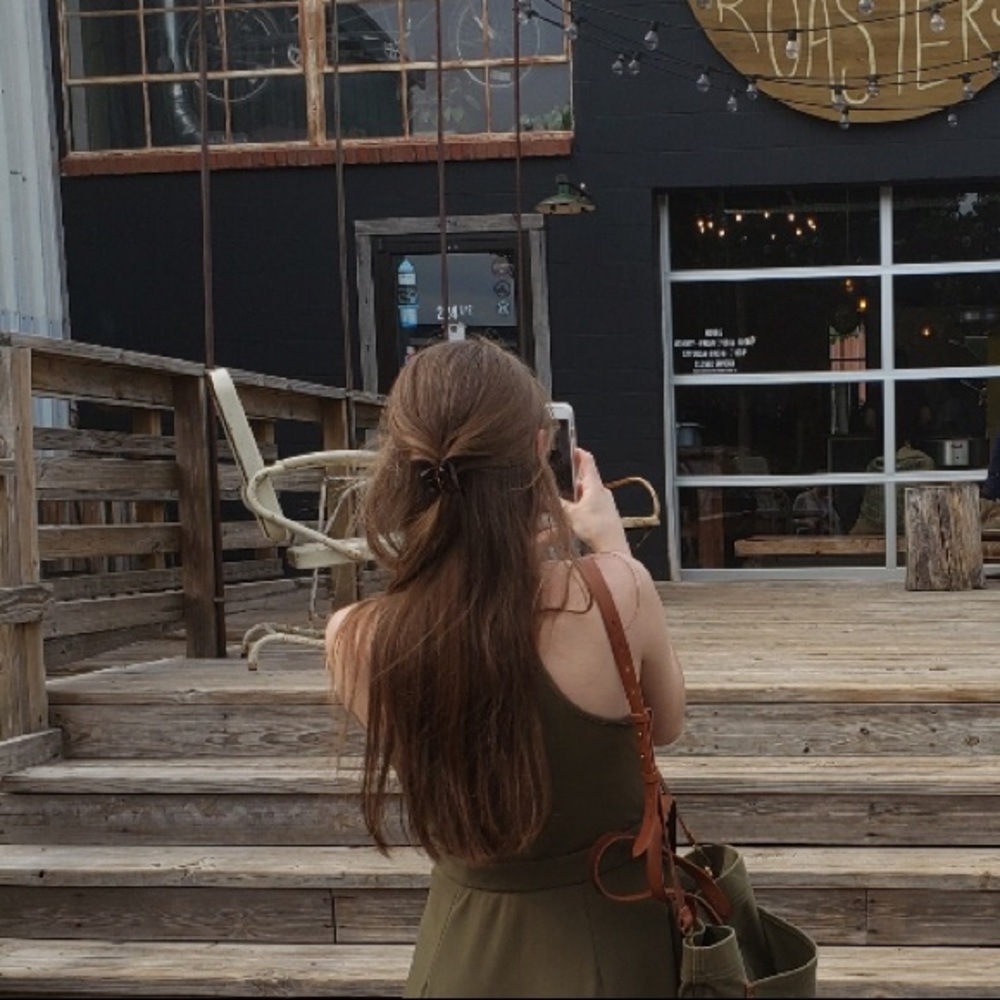 Meet your Posher, Aebra